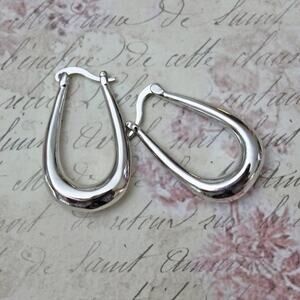 New Sterling Silver 925 Oval Hoop Earrings E40